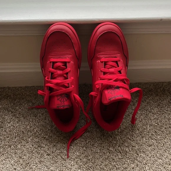 Red Reebok - Picture 3 of 3